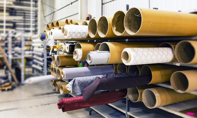 Velvet, Leer of Stof? Zo kies je de juiste bekleding voor je bank
